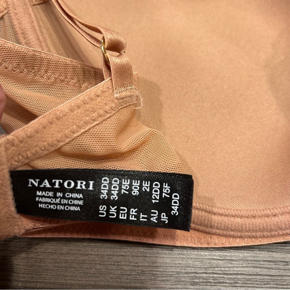Natori Flora Contour Underwire Bra - Picture 8 of 8